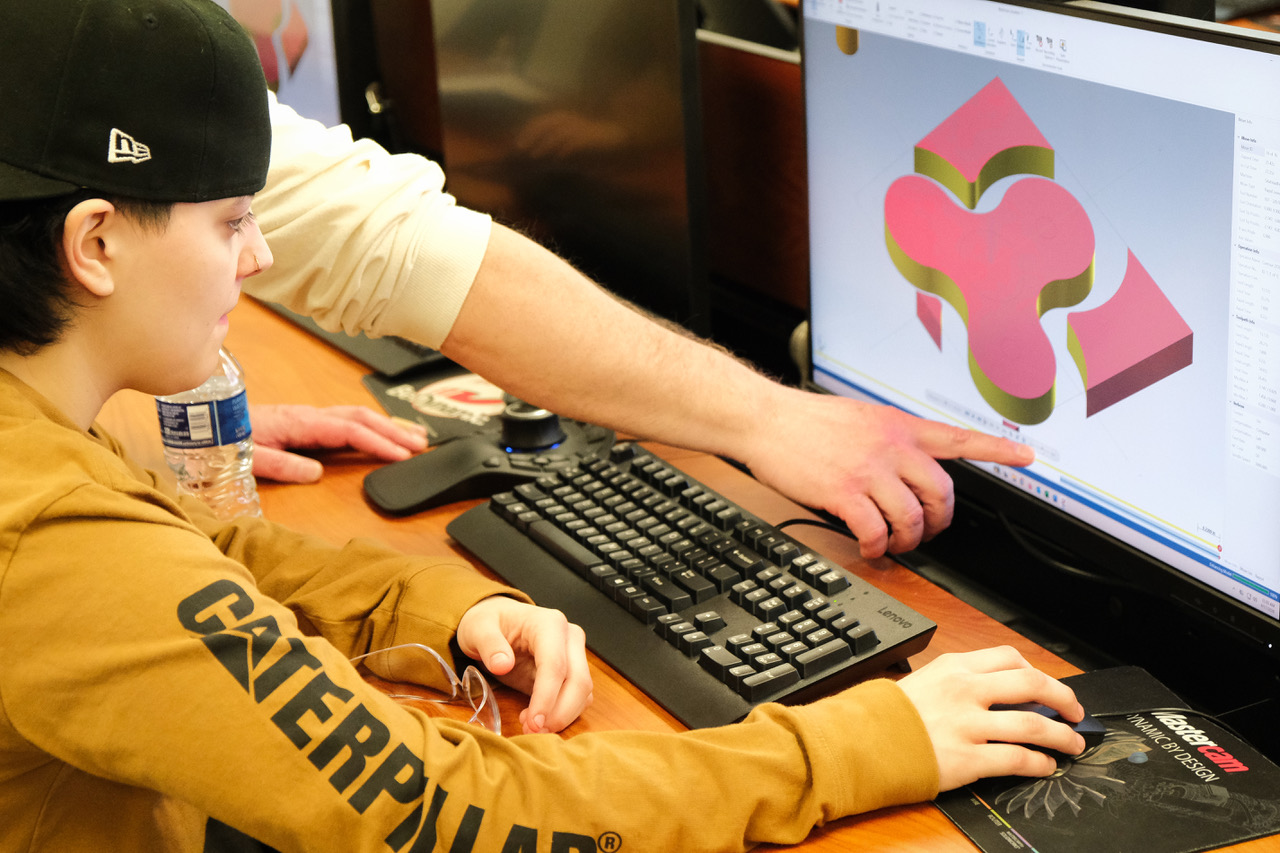 Student Learning a computer