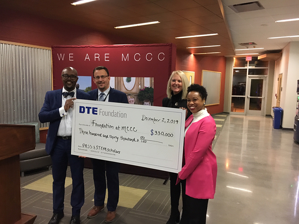 MCCC AND DTE GRANT ANNOUNCEMENT PHOTO