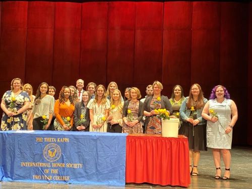 Phi Theta Kappa 2022 inductees