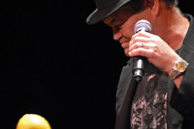Mickey Dolenz microphone