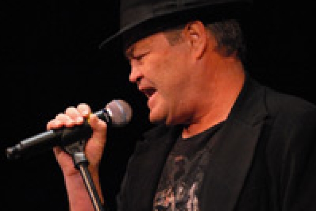 The Monkees' Lead Singer Mickey Dolenz